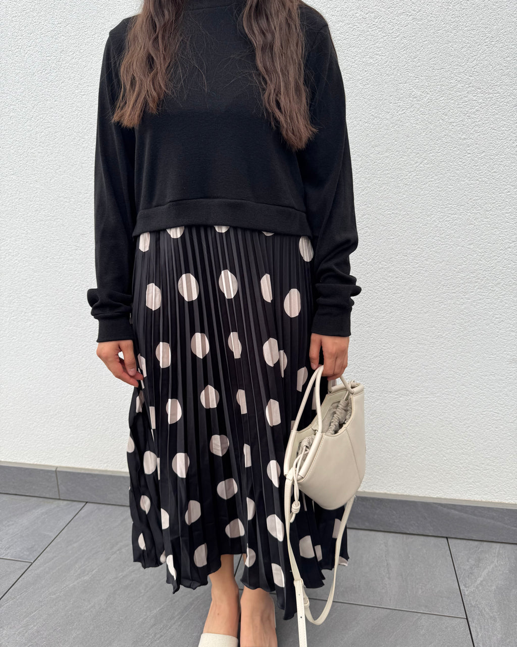ROBE PULL A POIS