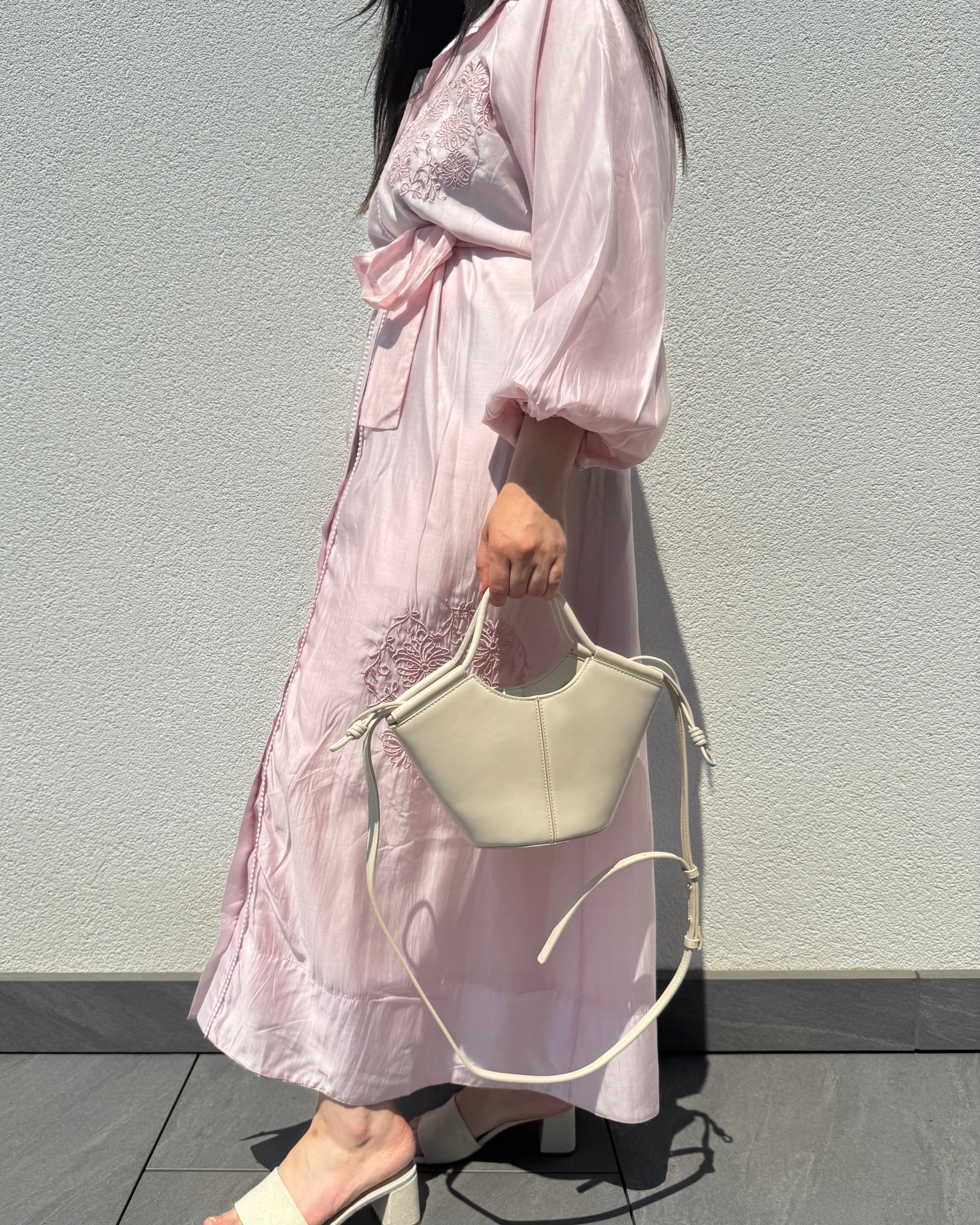 ROBE BRODÉE